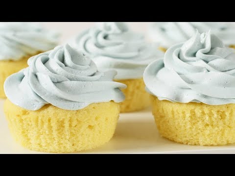 Vanilla Cupcakes (Classic Version) – Joyofbaking.com