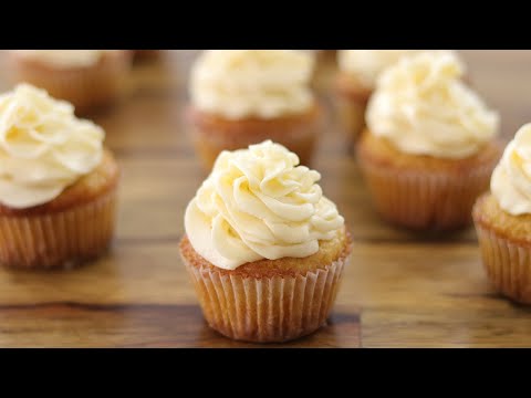 Vanilla Cupcakes Recipe | How to Make Vanilla Cupcakes